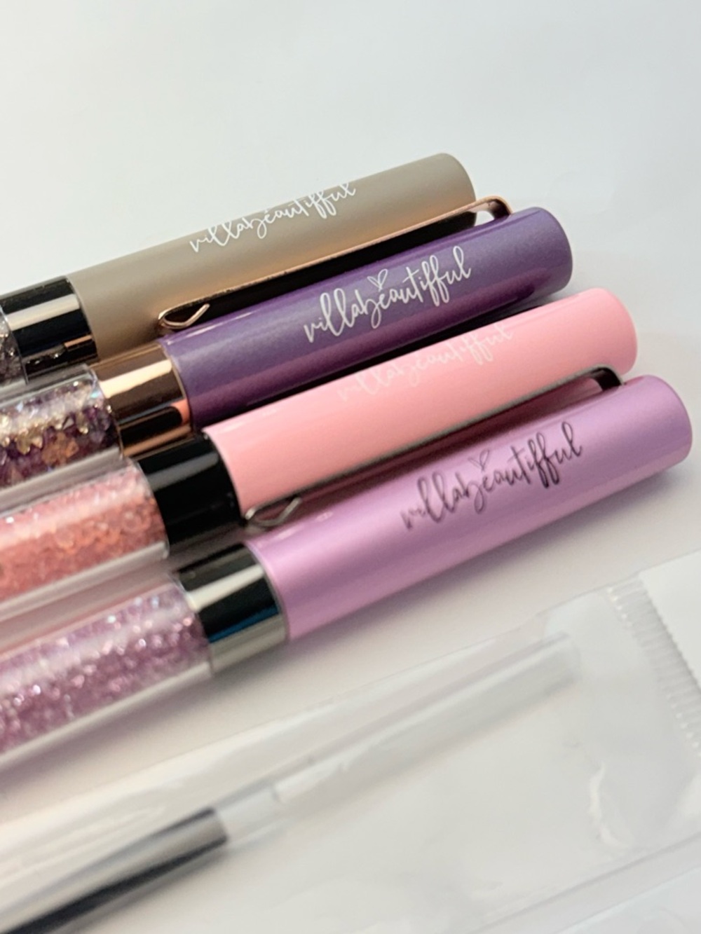 NEW VillaBeautiful (4) pen lot and (2)ink refills - Picture 6 of 7